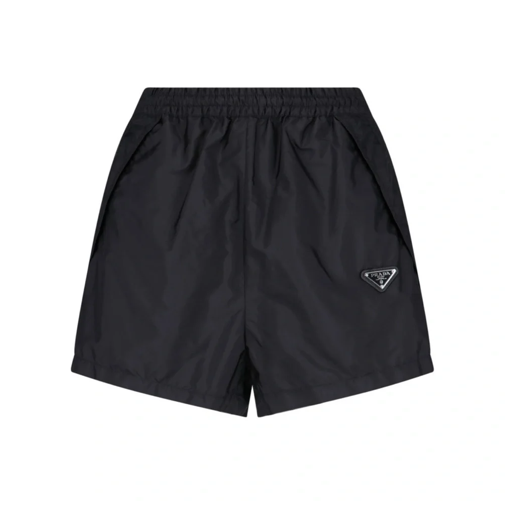 NWT Prada Light Re-Nylon Black Shorts Size 38 - Picture 1 of 7